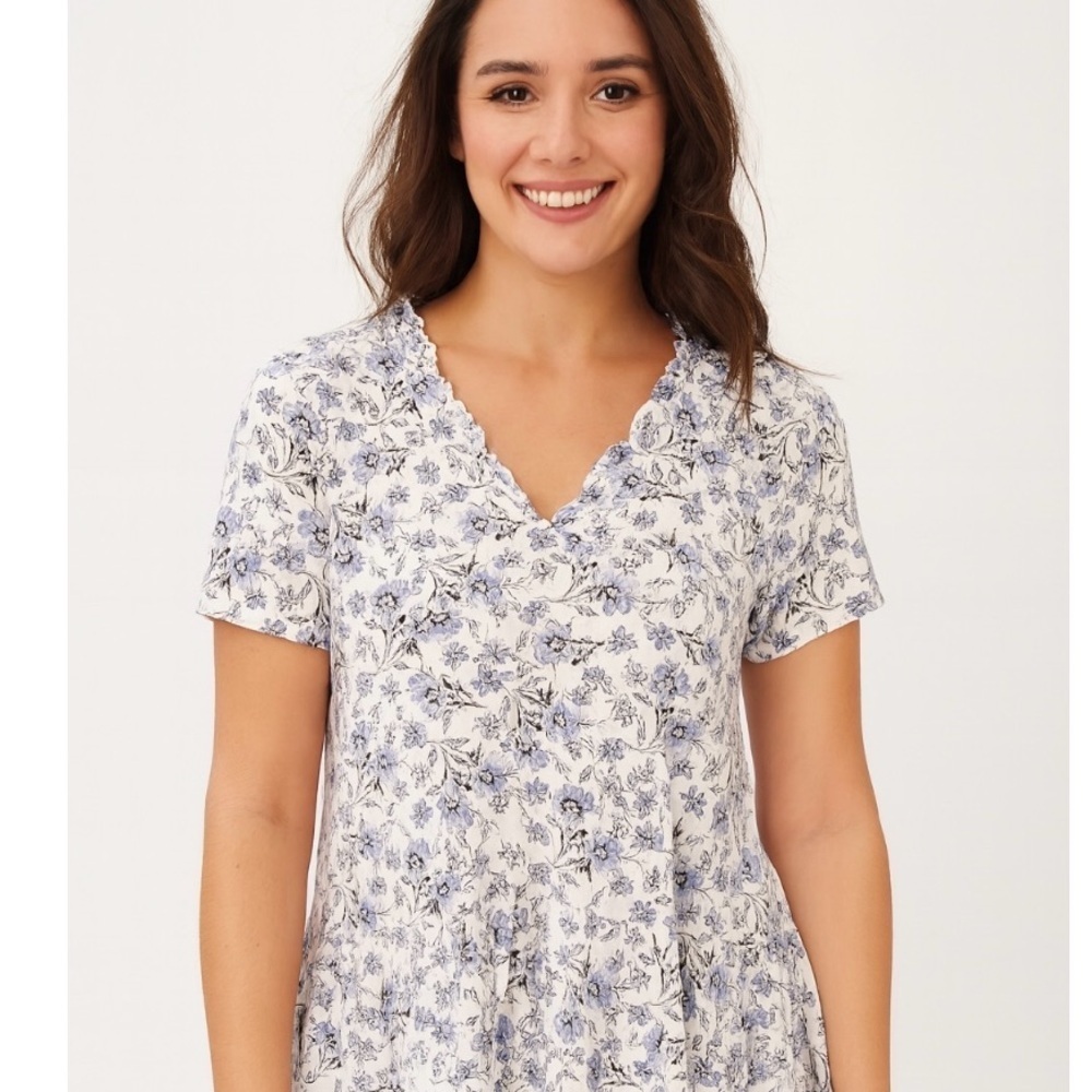 C&C California Floral V Neck Top Women Medium Boho Print Blouse Casual Shirt